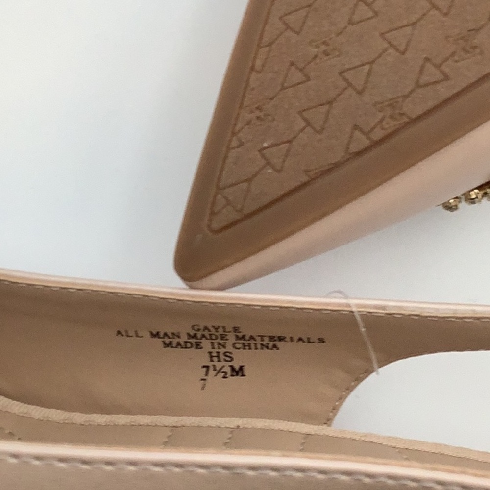 Adrienne Vittadini Pearl neutral Gayle jeweled Slingback Pumps size 7.5 NWT - Picture 3 of 3